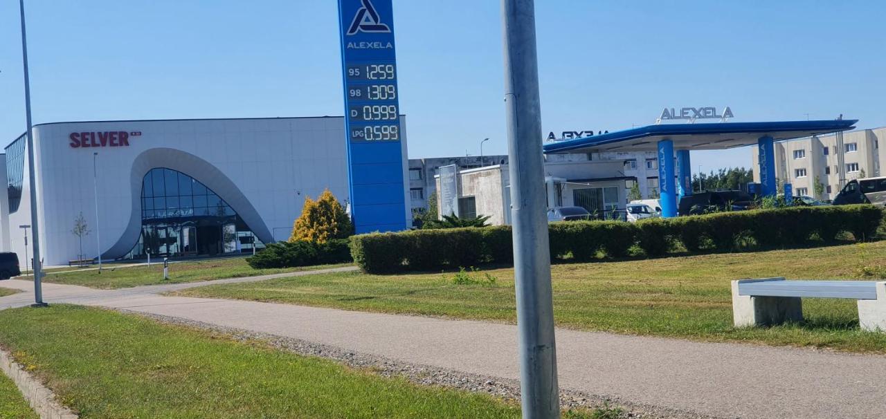 Juuli apartament Kuressaare Bagian luar foto