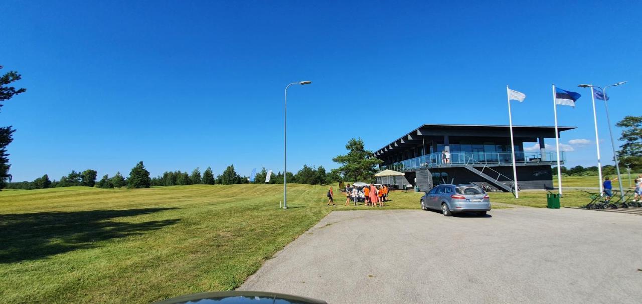 Juuli apartament Kuressaare Bagian luar foto