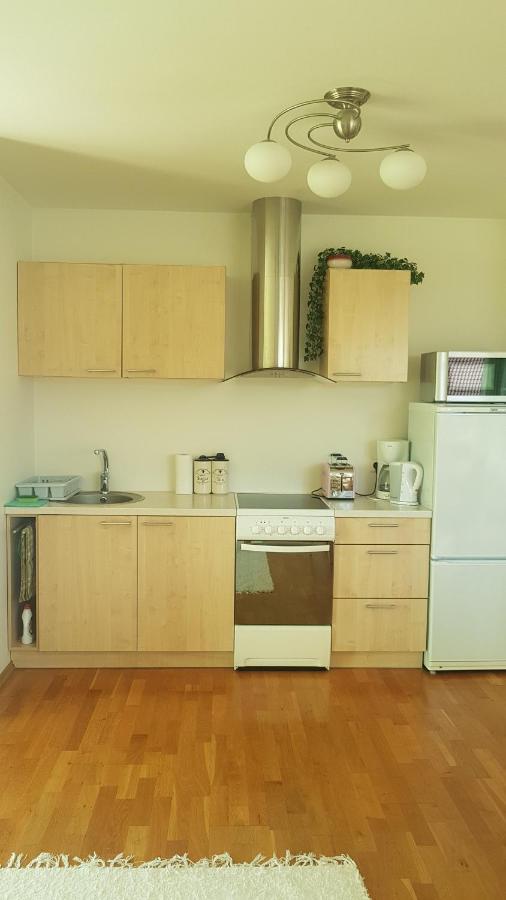 Juuli apartament Kuressaare Bagian luar foto