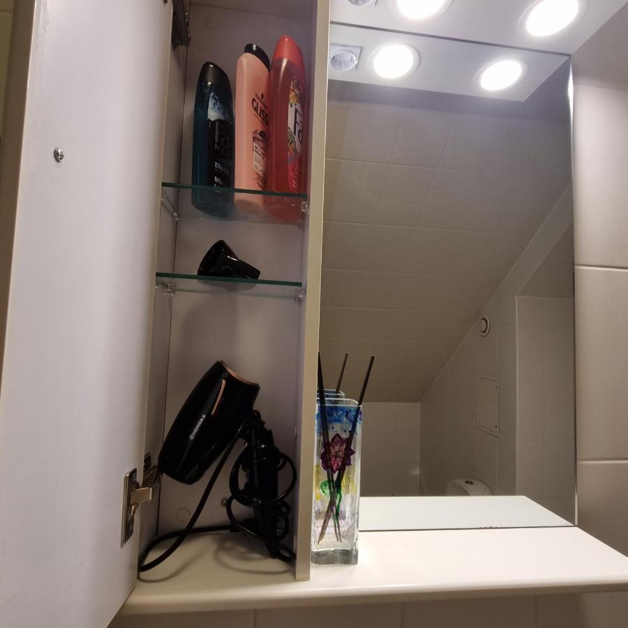 Juuli apartament Kuressaare Bagian luar foto